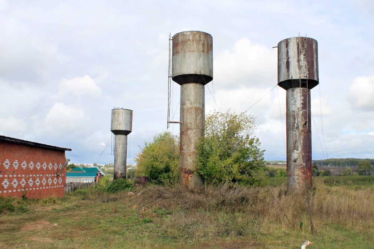 Кому отдать водонапорную башню