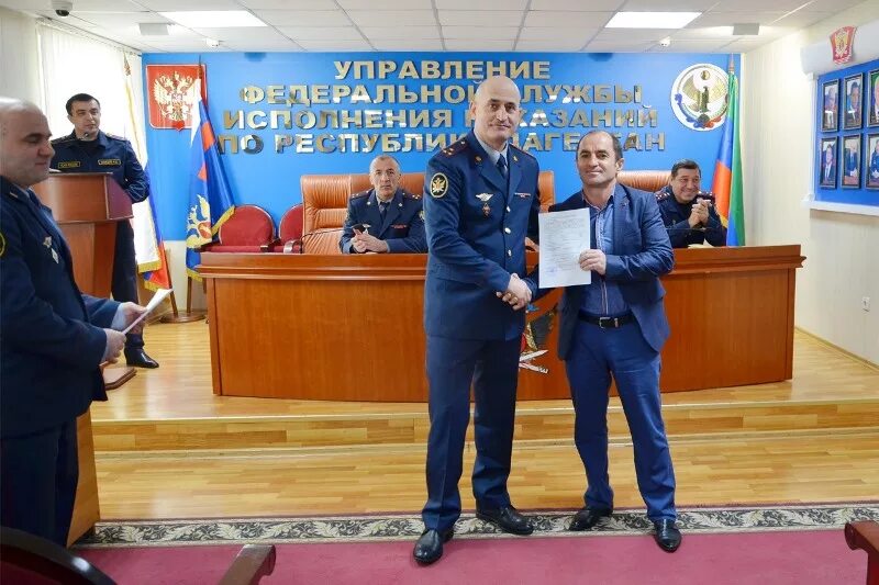 В Дагестане начальник УФСИН и омбудсмен подписали соглашение о сотрудничестве Ин