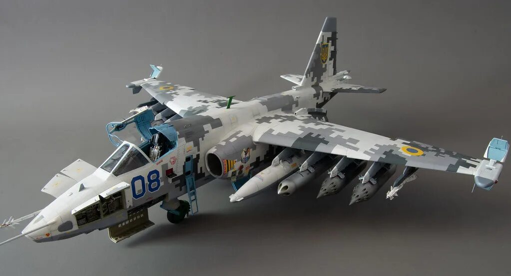 Su25 Trumpeter 1/32 MAXIHOBBY. Су 25 модель. Су-25 1/48 звезда. Trumpeter 1/35 Су-25.