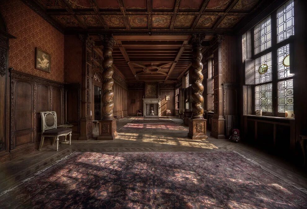 поместье мазарини интерьер. замок хайклер интерьер. музей марка твена в хартфорде. вилла les cèdres, сен-жан-кап-ферра. сара винчестер дом внутри.
