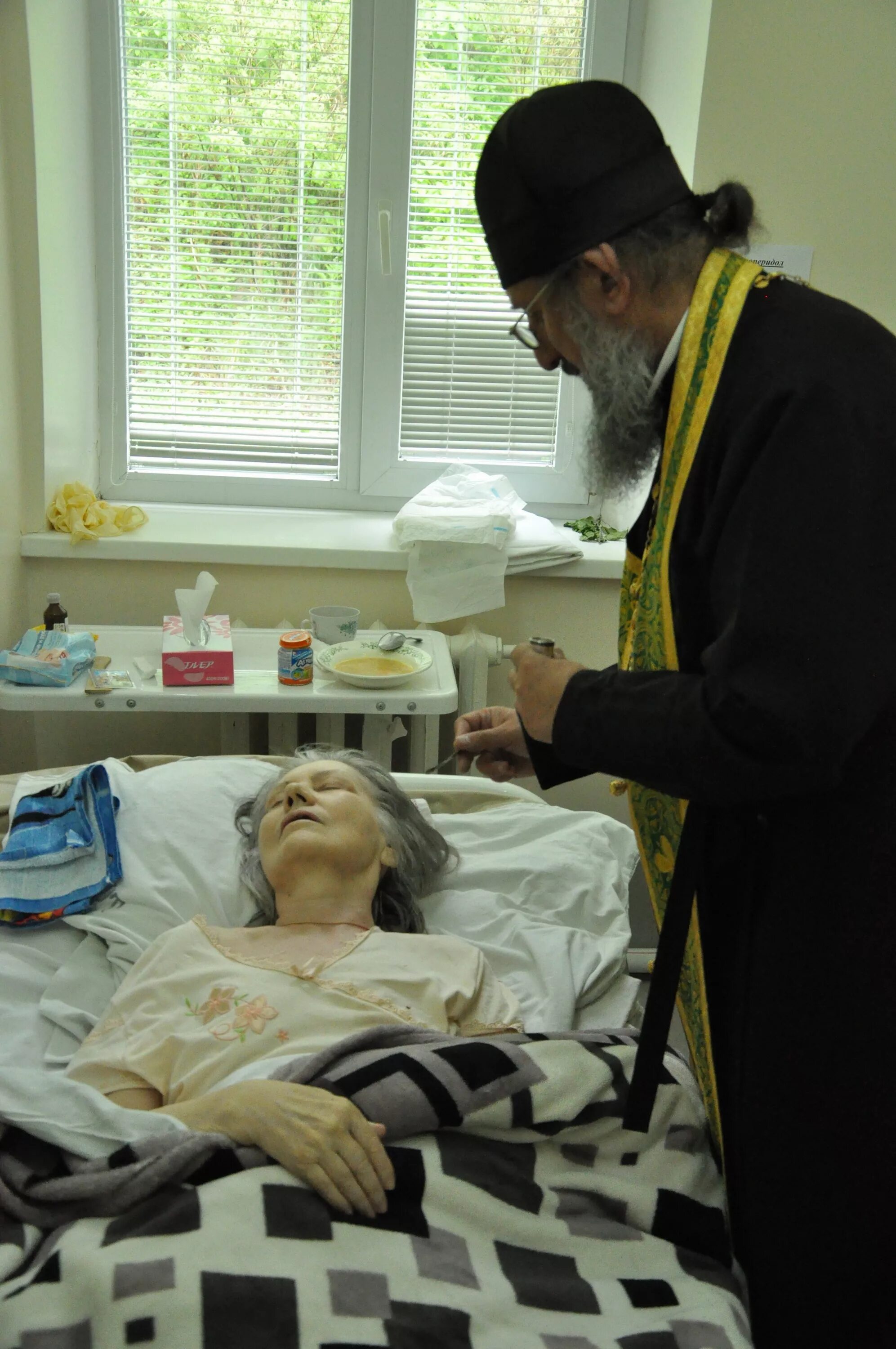 Соборование для тяжелобольных. Причащение умирающей. Елеосвящение соборование. Соборование для тяжелобольных детей. А.