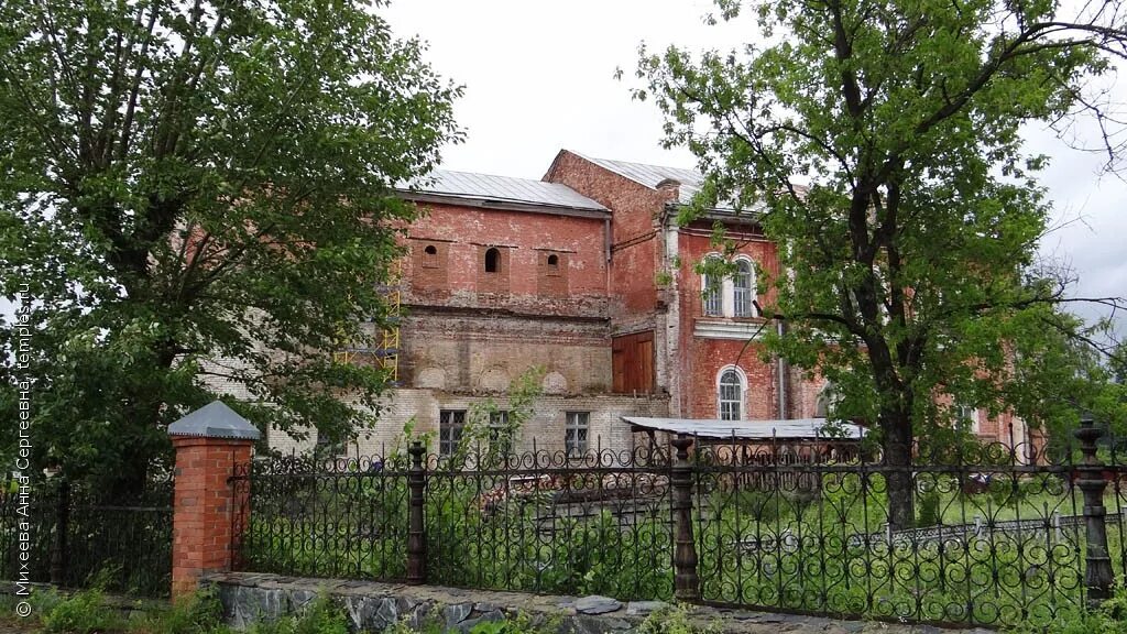 юрюзань храм. храм рождества христова г. юрюзань. рождественская церковь юрюзань. усть-катав.