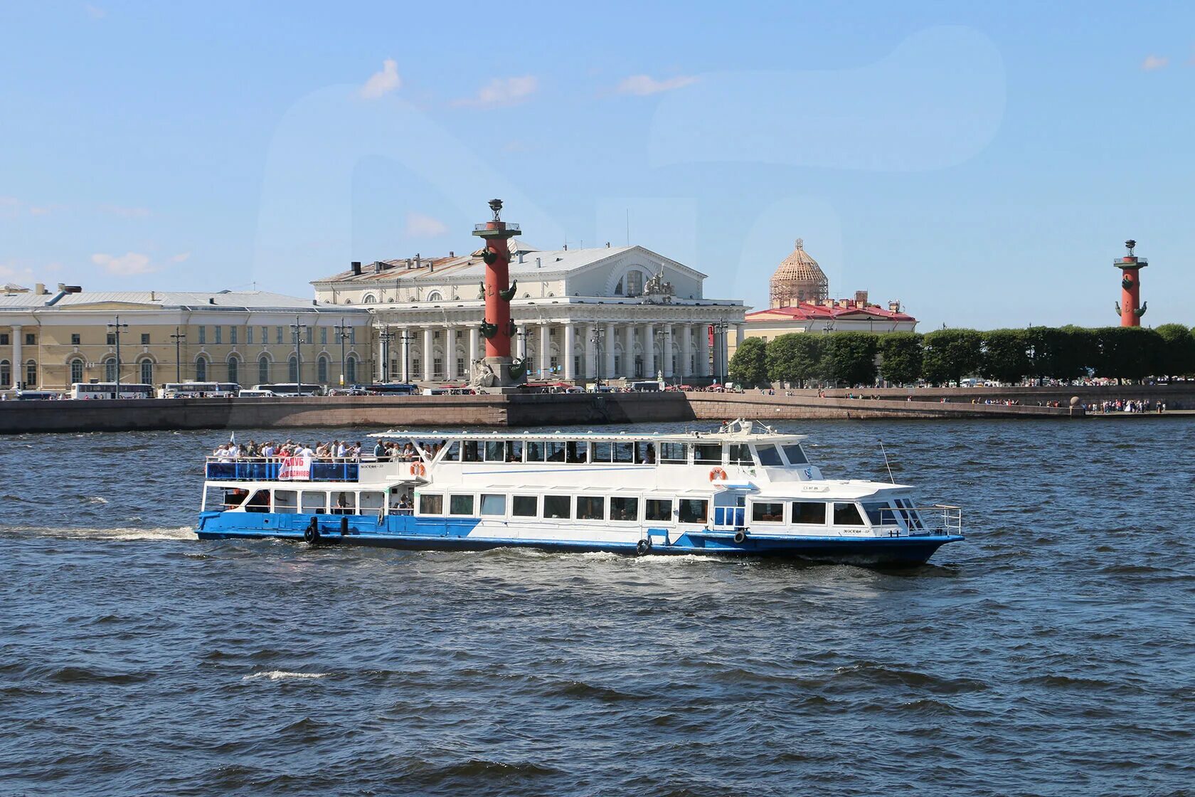 Экскурсия на пароходе. Двухпалубный теплоход Москва. Теплоход Москва 57 Санкт-Петербург. Москва 57 теплоход.