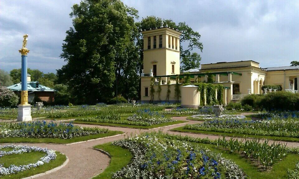 Царицын и ольгин павильоны в петергофе. Царицын павильон в петергофе. Ольгин павильон в петергофе. Царицын павильон. Царицын павильон.