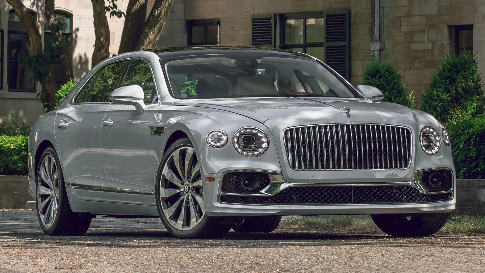 Bentley Continental Flying Spur 2020. Бентли Flying Spur 2022. Седан Bentley Flying Spur. Bentley Flying Spur 2022.