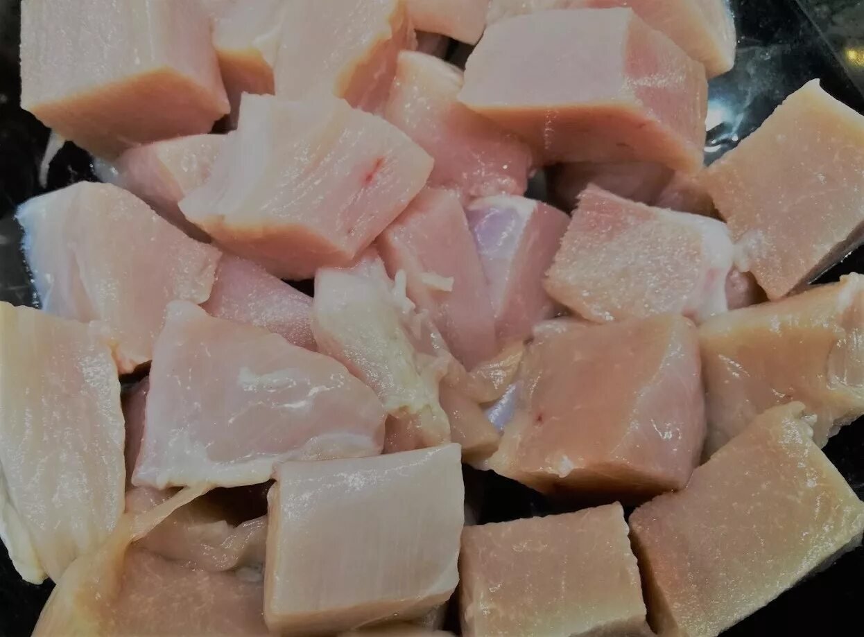 Куриное филе кубиками. Куриное филе кубиками. Куриная грудка нарезанная кубиками. Куриное филе кубиками. Куриное филе кубиками.