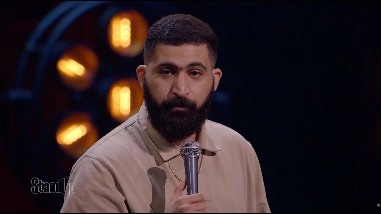Гурам стендап. Гурам амарян. гурам амарян stand up. тнт гурам амарян. стендап на тнт амарян гурам.
