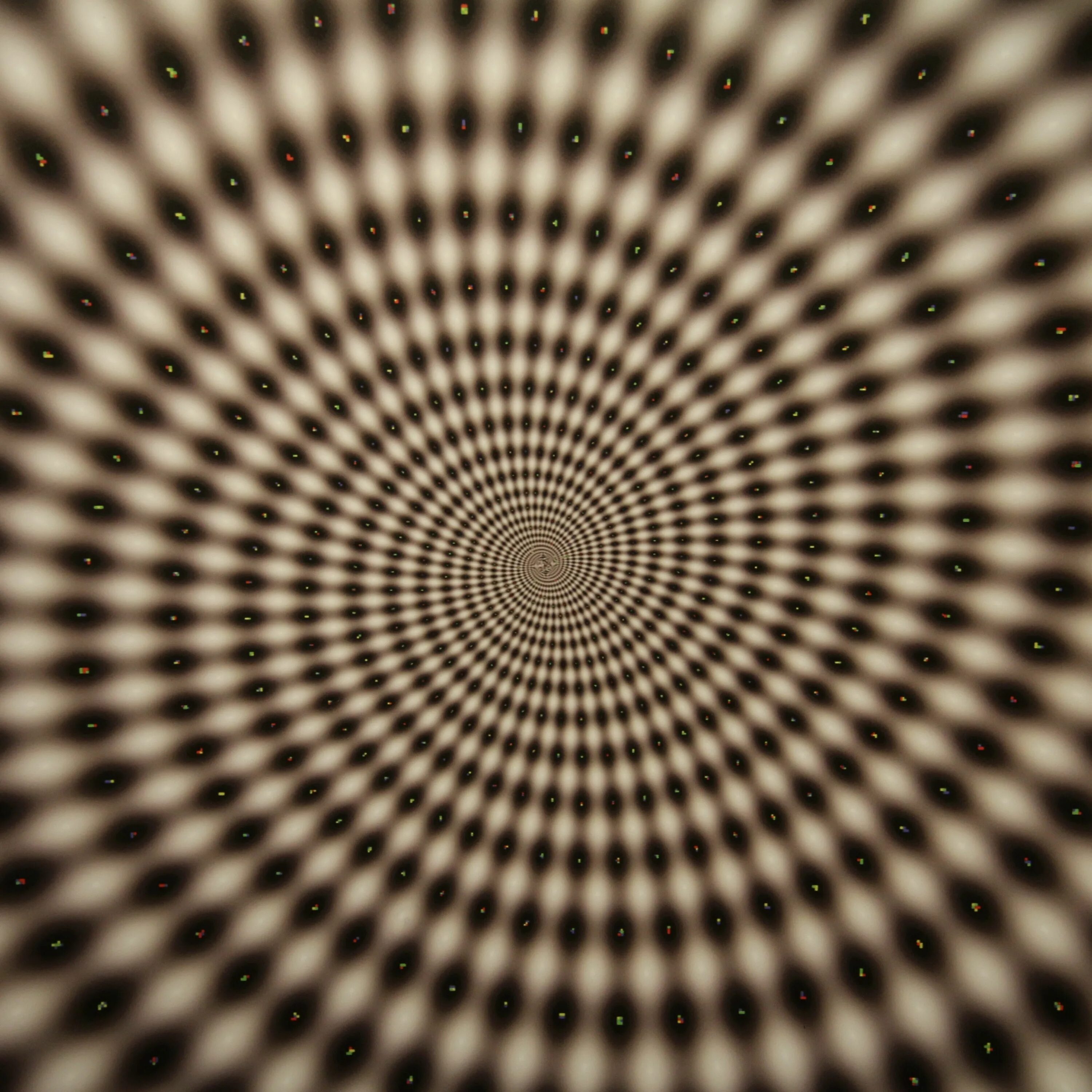 Оптические иллюзии. Оптические иллюзии движения. Иллюзия зрения. Глазные иллюзии.