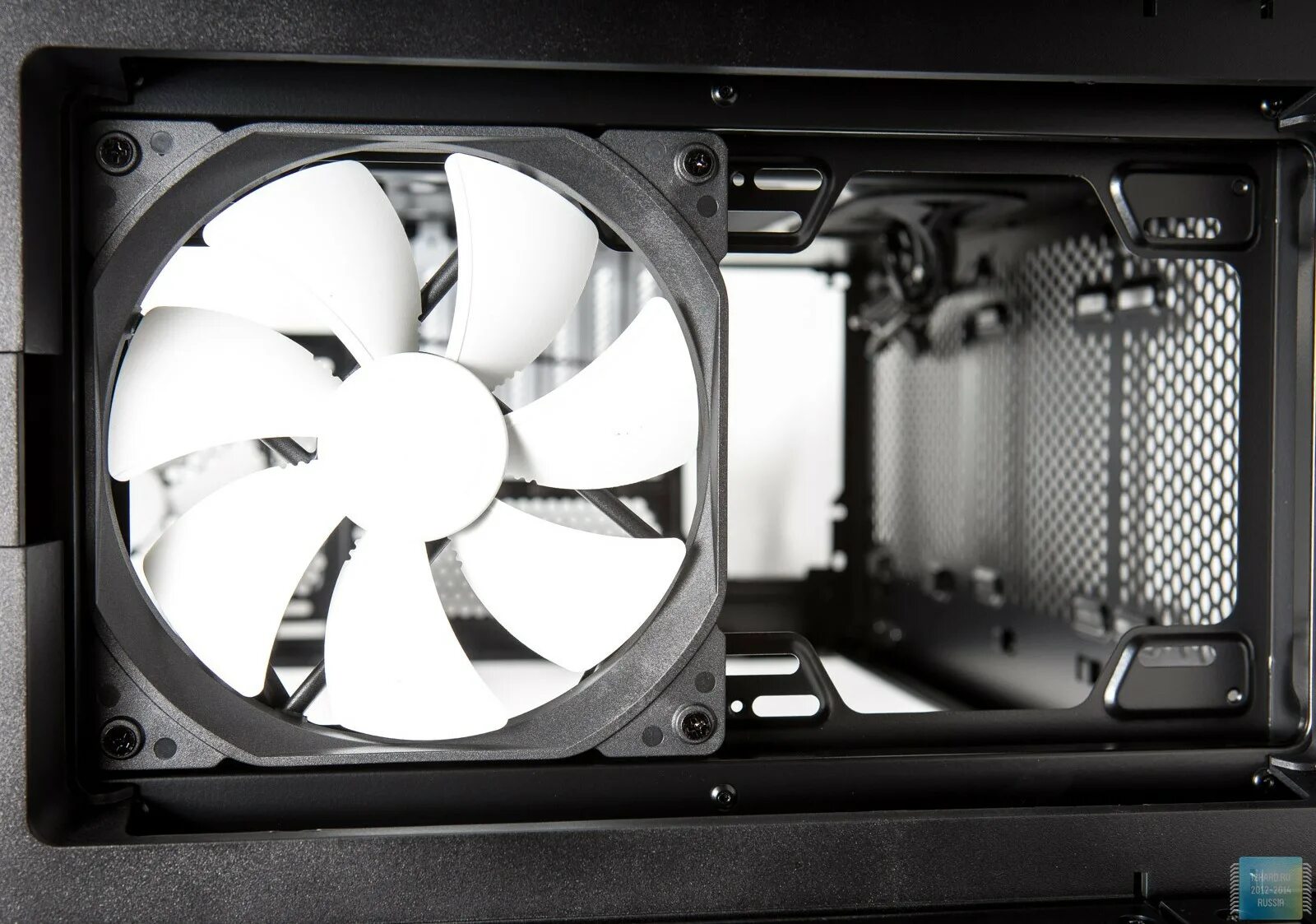 Fractal design air. Fractal design 280 celsium. fractal design pop air aio. fractal design с системой. fractal design hdd case.