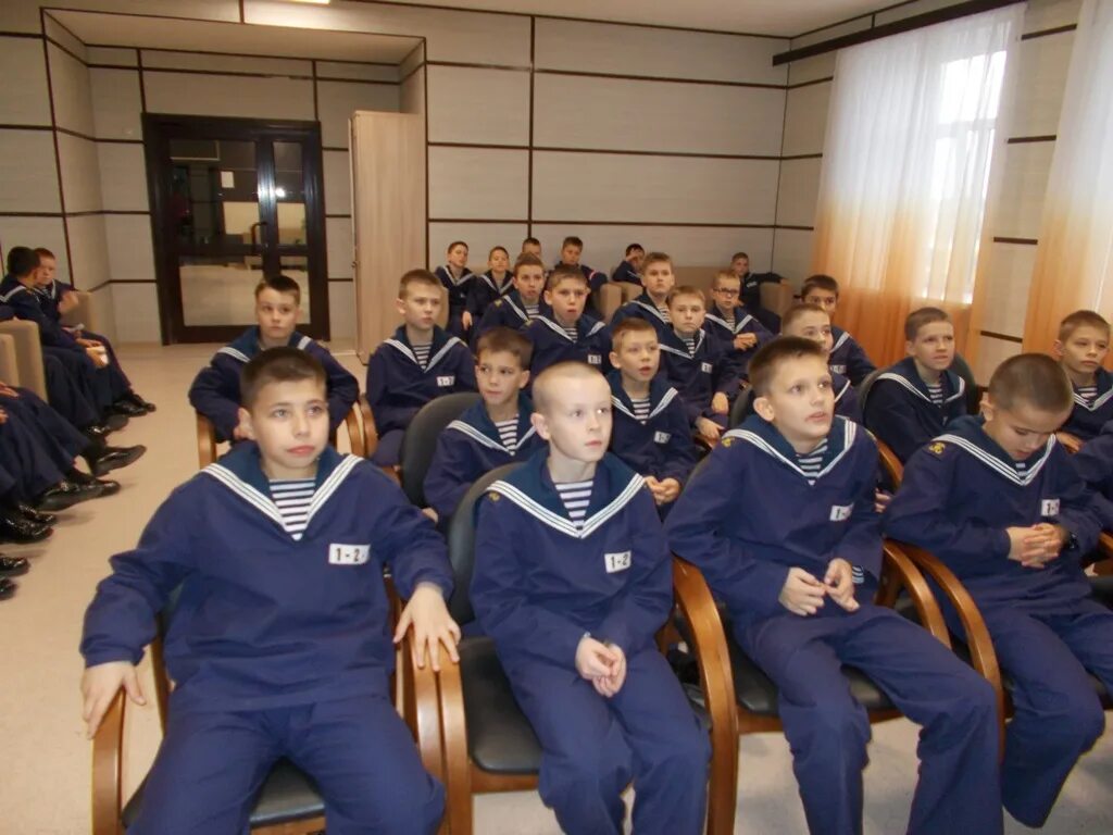 Нахимовское военно-морское училище мурманск. Нахимовское училище мурманск. Мурманск морское училище. Училище в мурманске. Училище в мурманске.