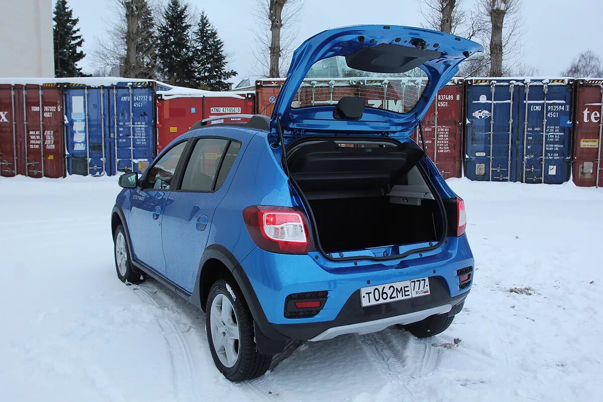 Renault sandero багажник. Renault Sandero Stepway багажник. Багажник Рено Сандеро степвей 2. Багажник Сандеро степвей 2. Рено Логан степвей багажник.