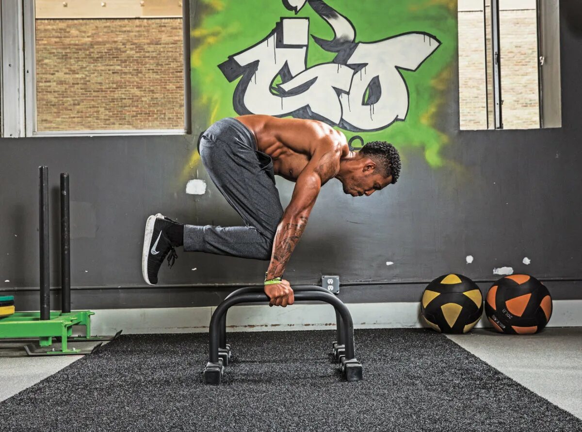 Трудные упражнения. Статика для спины упражнения. Trx петли тренировки. Гимнастика йога. Сложные тренировки.