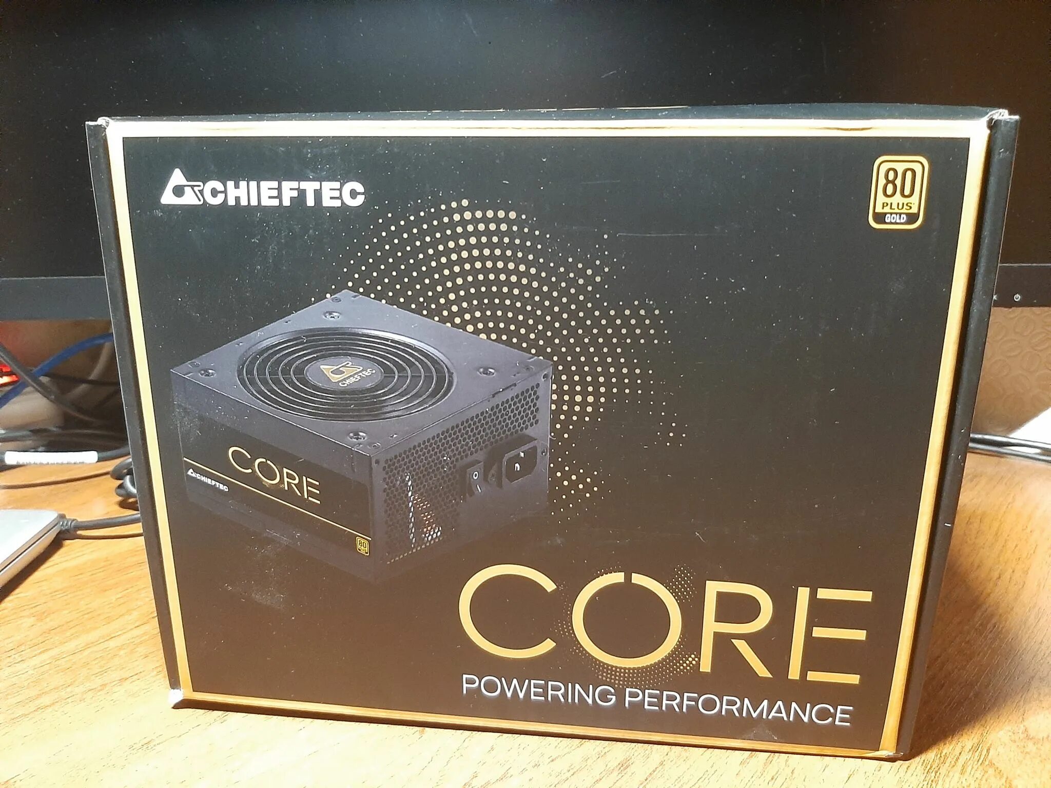 Chieftec core 700w