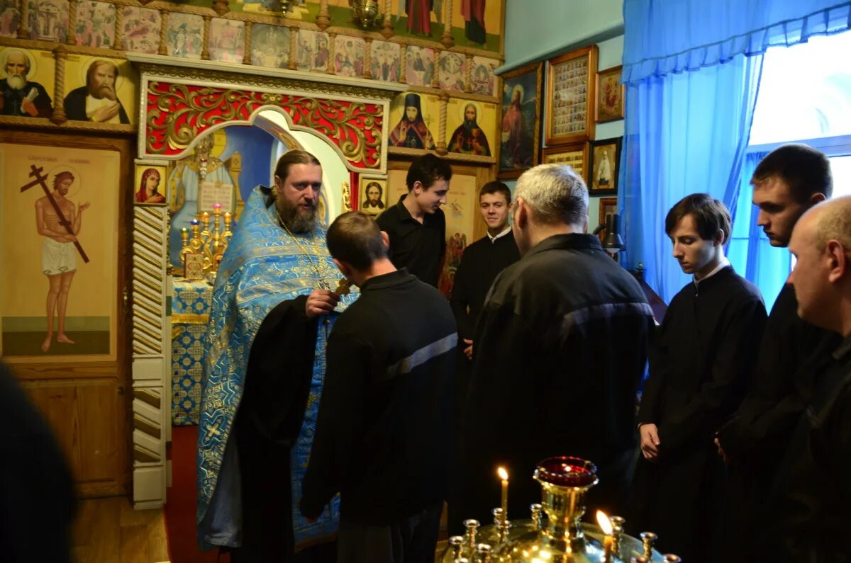 посещение священника. храм просвета ик-2. маковский освящение публичного дома. посещение священника. посещение священника.