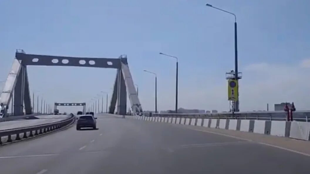 Новый мост в самарской области. Самара мост. Новый мост в Самаре. Мост через реку. Машинный мост.