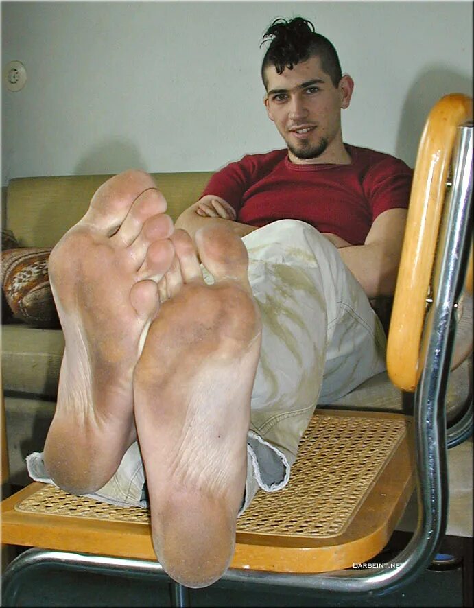 Master feet. Мале Феет. Немецкий feet. Male barefoot.