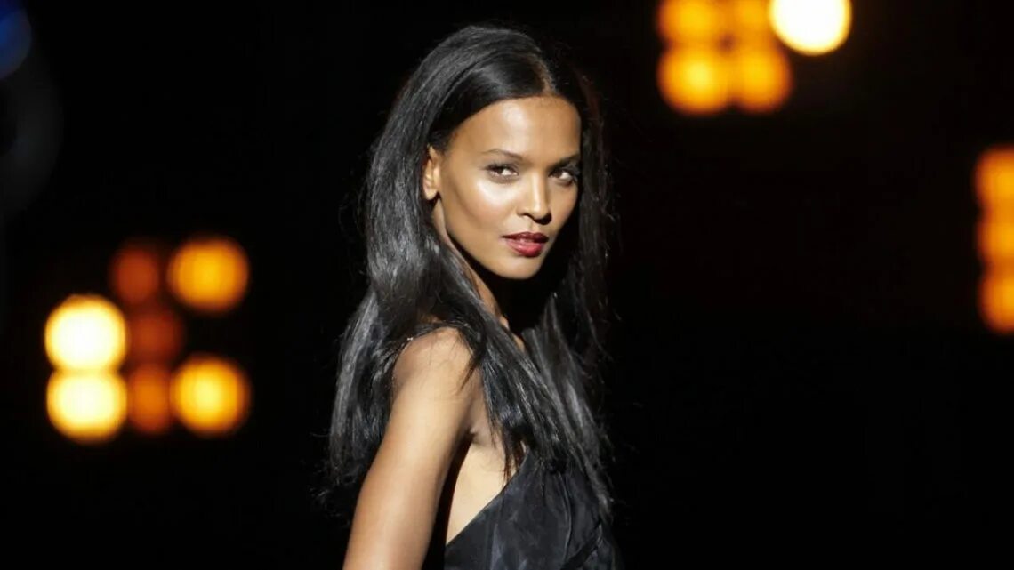 топ 7 картинка. меган маркл. том круз в очках ray ban. топ 7 фото. город чичен-ица в мексике.