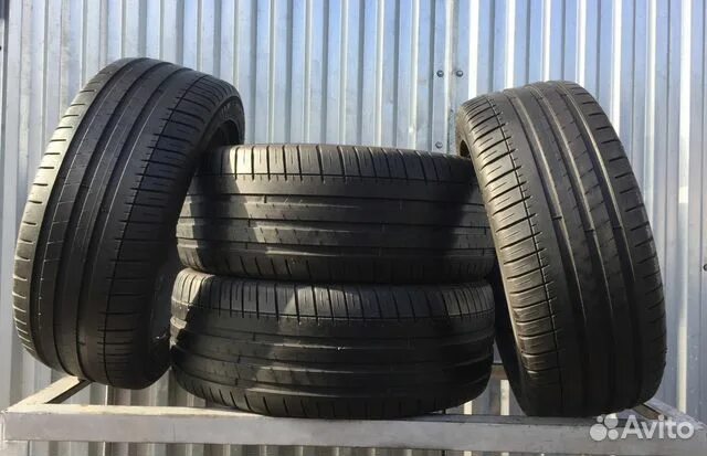 Michelin Pilot Sport ps2 r17 225-45. R17 Michelin Pilot Sport 2. Мишлен пилот спорт ps3. Michelin Pilot Sport 3 4 шт. 225 45 r17 pilot sport