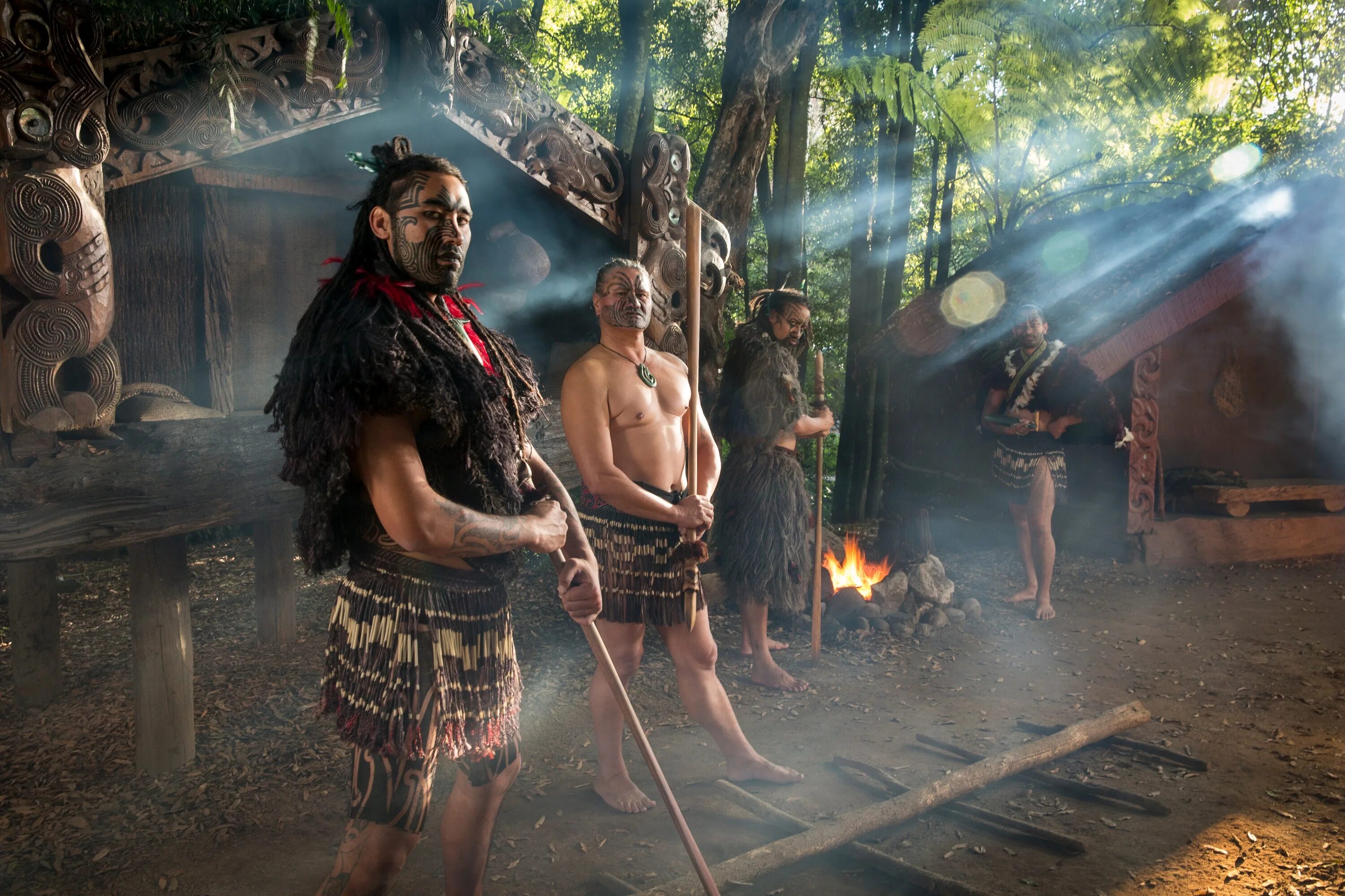 Войны новой зеландии. Роторуа деревня Маори. Майори племя новая Зеландия. Новая Зеландия деревня Тамаки. Маури племя в новой Зеландии.