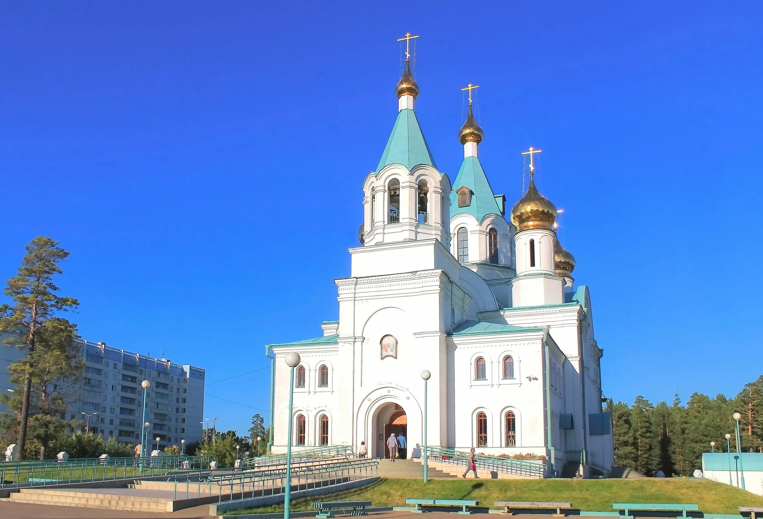 Ангарск свято троицкий. Свято Троицкий храм Ангарск. Свято-Троицкий храм Иркутск.