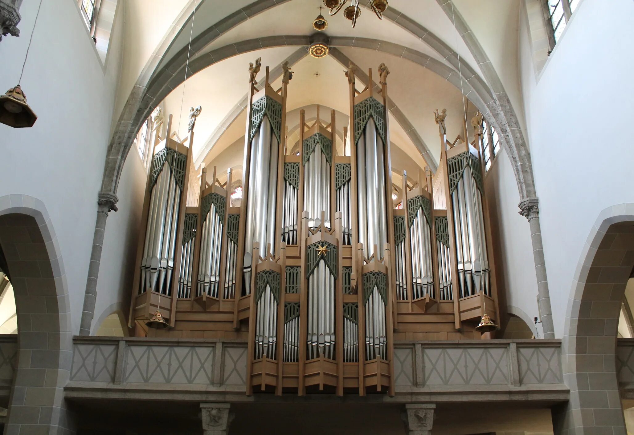 Орджелом (Orgel). Орган Готика. Органные здания. Органный зал Красноярск.