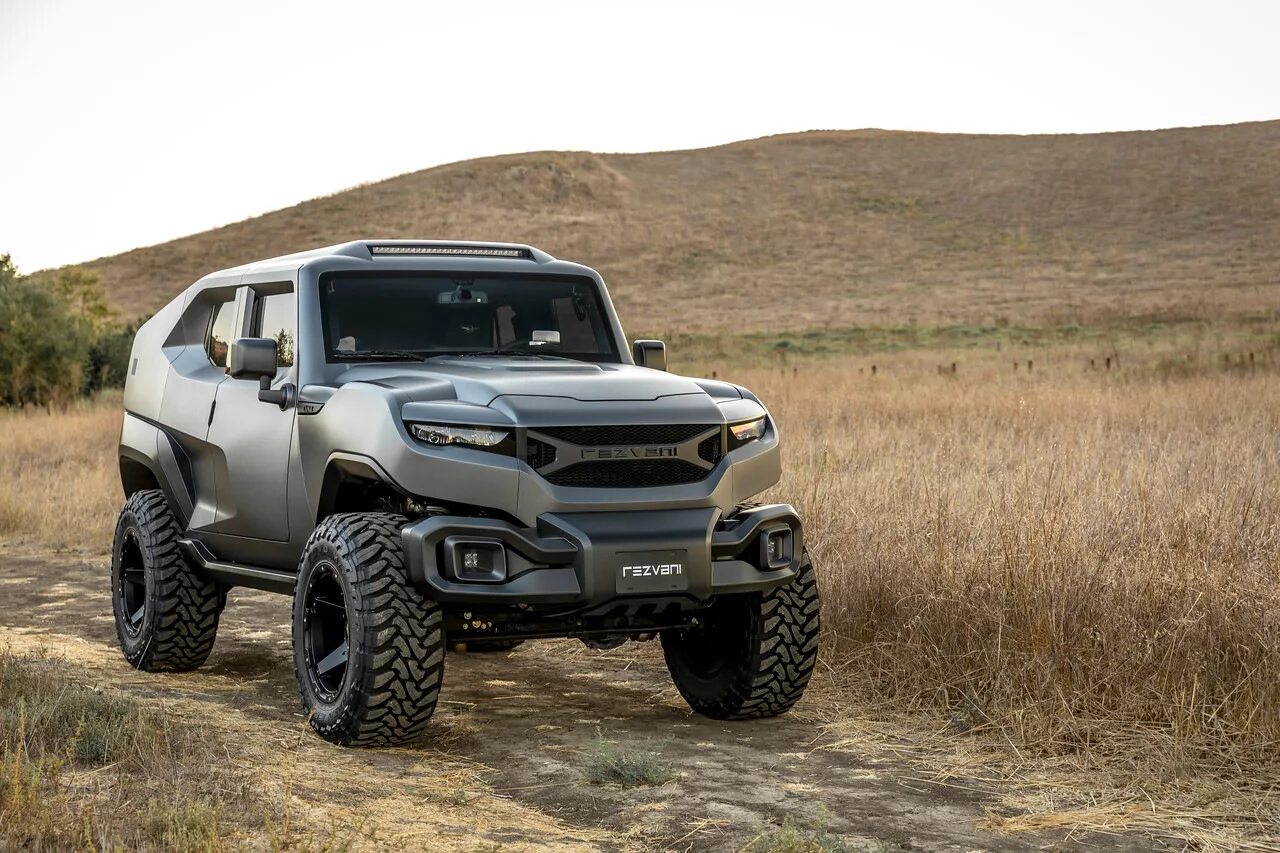 Rezvani Tank 2020. Джип Rezvani Tank. УАЗ Резвани. Rezvani Motors Tank 2018.