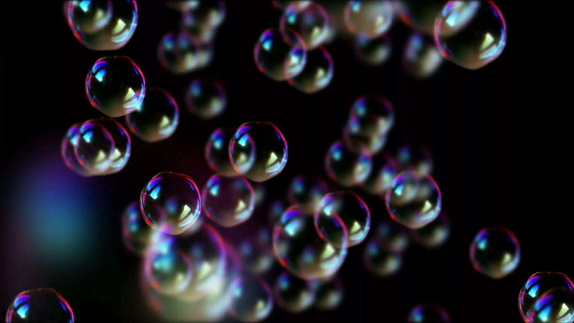 Мыльные пузыри. Мыльные пузыри на черном фоне. Мыльные пузыри текстура. Разноцветные пузыри.