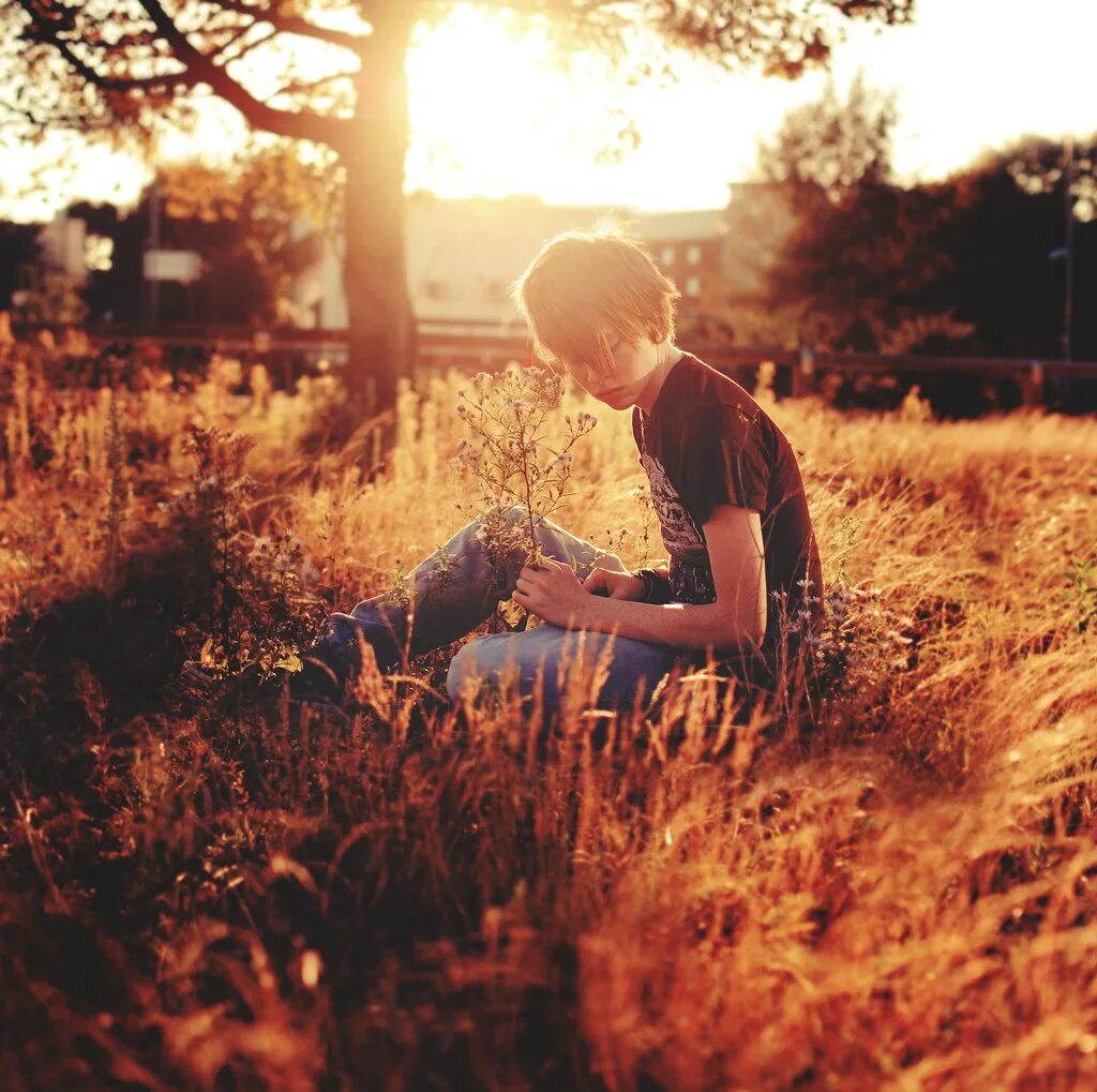 Alone Happy boy. Aloneboy папа. Stress Alone boy. Happy Alone boy foto.