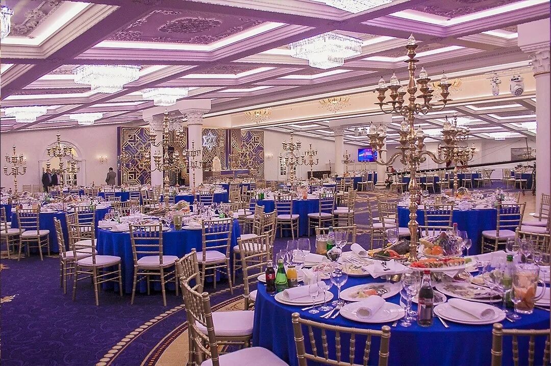 Triumph event hall москва. Триумф на кутузовском. Триумф на кутузовском. Triumph event hall банкетный зал. Триумф банкетный зал москва.