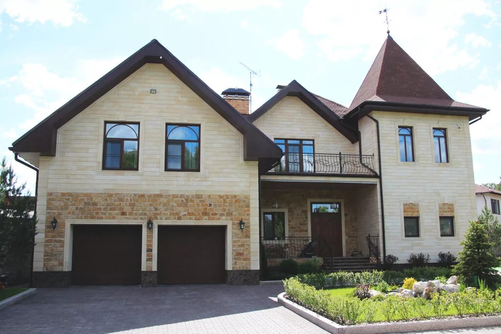 Купить дом, 350.8 м² по адресу Свердловская область, Екатеринбург, Грузинский пе