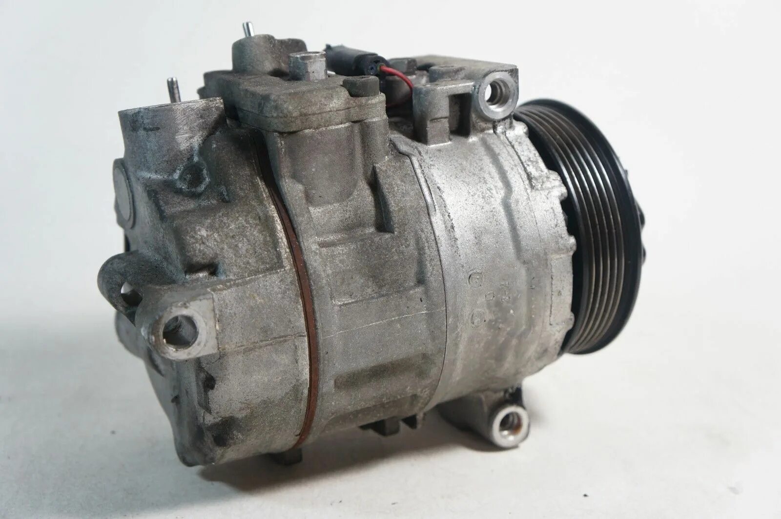 Компрессор кондиционера мерседес 203. 203 компрессор. 3 компрессор. Компрессор кондиционера мерседес w203. 203 компрессор.