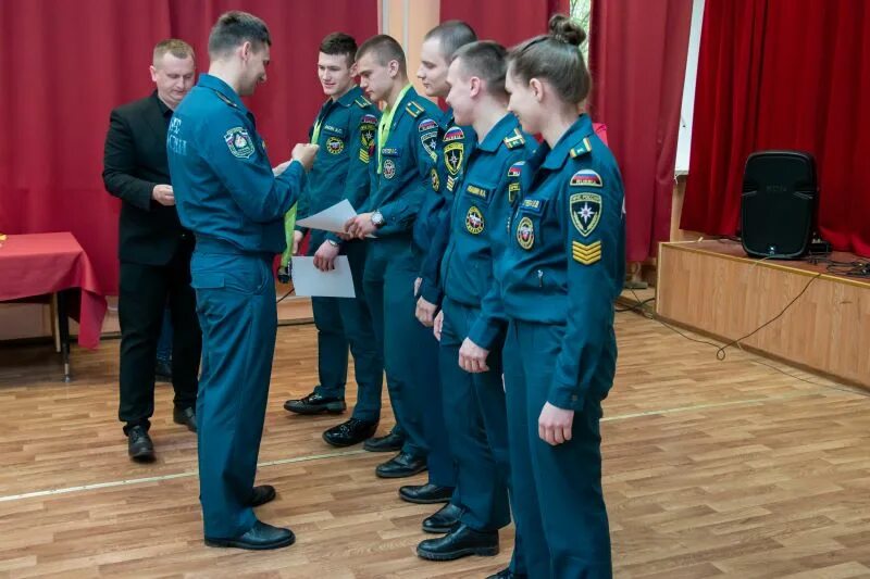 Первый московский кадетский корпус мчс. Первый московский кадетский корпус воспитанниц. Второй московский кадетский корпус мчс. Второй московский кадетский корпус мчс им. Первый московский кадетский корпус мчс.