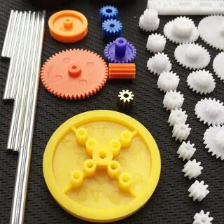 Игрушечные шестеренки