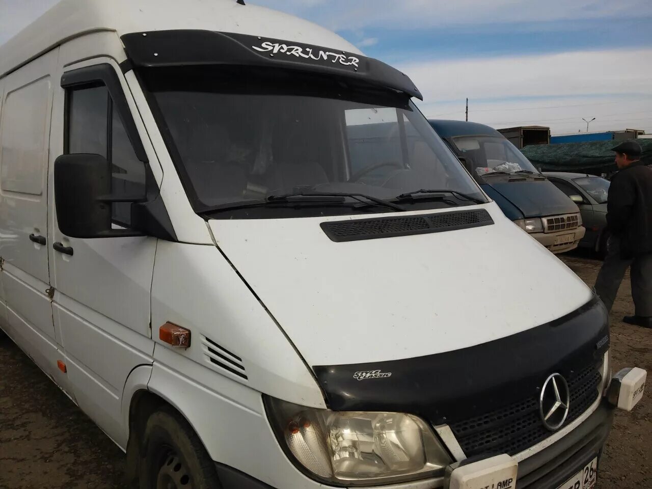 Козырек Мерседес Спринтер 909 Классик. Sprinter lt35 козырек. Козырек Мерседес Спринтер 903. Козырек Мерседес Спринтер 906.