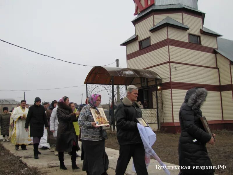 Погода бузулук 5. Село Проскурино Бузулукского района Оренбургской области. Храм Архангела Михаила Бузулукского района Проскурино. Дорога в село Проскурино Бузулукского района.