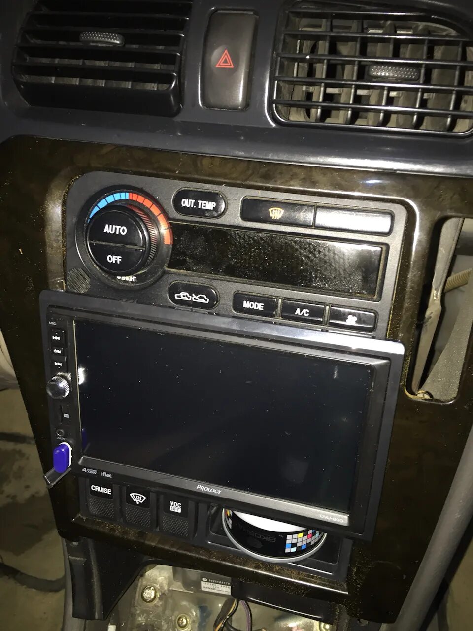 Заменил магнитолу - Subaru Legacy Outback (BE, BH), 3 л, 2001 года автозвук DRIV