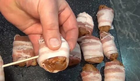 Шашлык из грудки в беконе