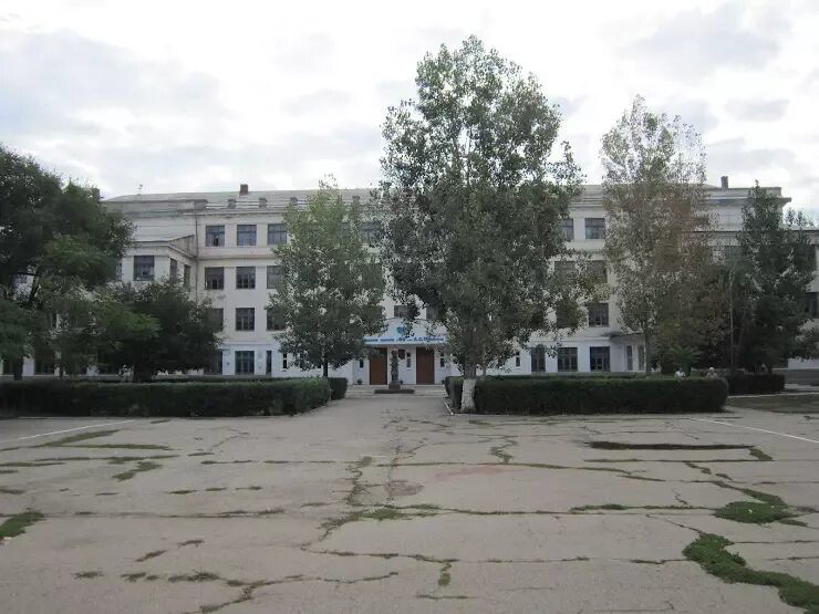 Сош 8 астрахань. Школа пушкина астрахань. 56 школа астрахань. сош 56 им пушкина астрахань. 8 школа астрахань на татищева.