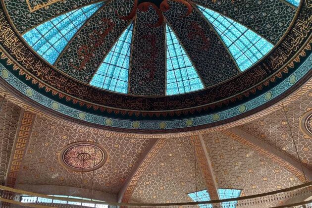 Озеро кезеной ам. Мечеть «сердце чечни». Туристско-информационный центр ессентуки. Экскурсия в чечню из пятигорска. Экскурсия в грозный из пятигорска.