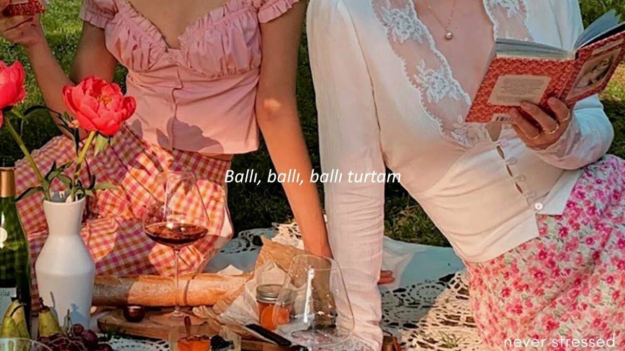 Honeypie jawny speed up. Honey pie jawny. honeypie от jawny. summer aesthetic.
