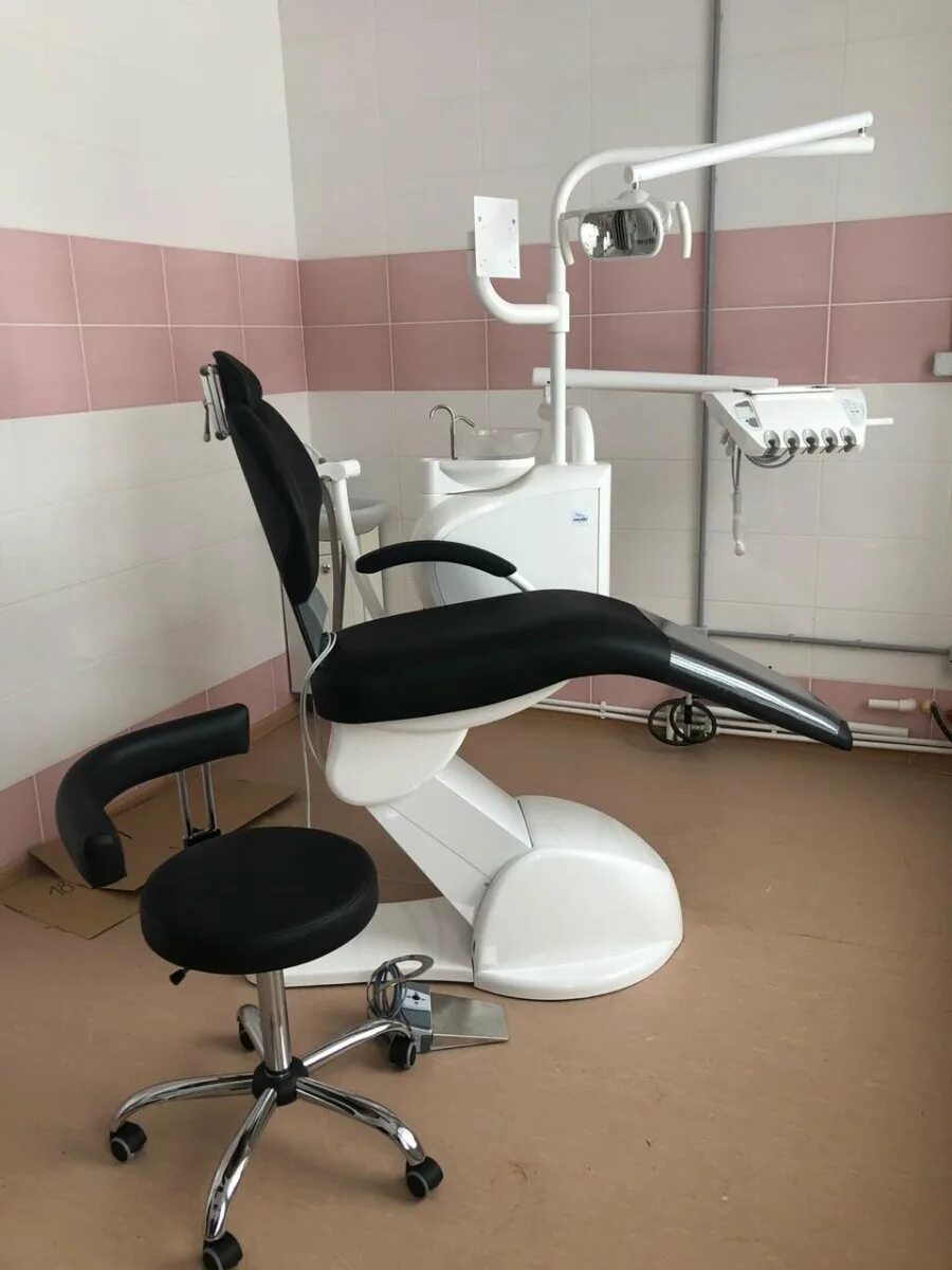 Кольцевая 180 стоматология. Diplomat Dental Consul dc170. Diplomat DC 170 180. Diplomat Consul dc180 стоматологическая установка. Diplomat dc5202.