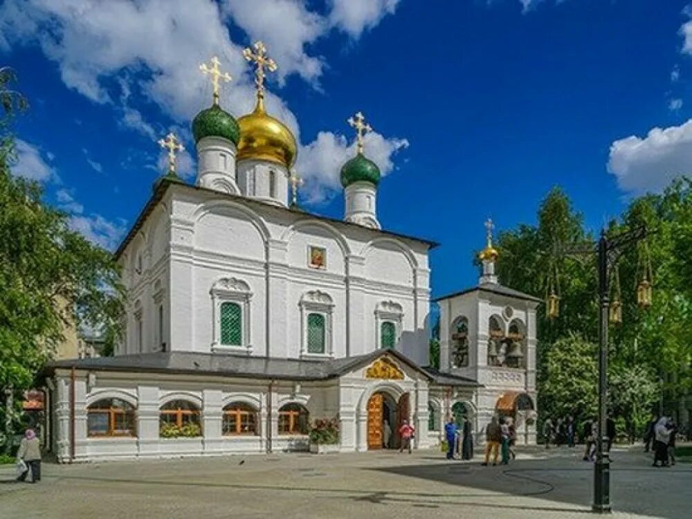 Сретенский ставропигиальный мужской монастырь. Сретенский монастырь в Москве. Храм Сретенского монастыря в Москве.