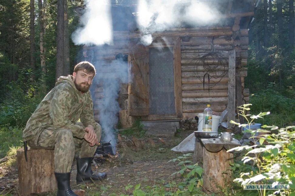 Живем в тайге 1. Сибирь Тайга отшельники. Староверы отшельники Тайга Сибирь.