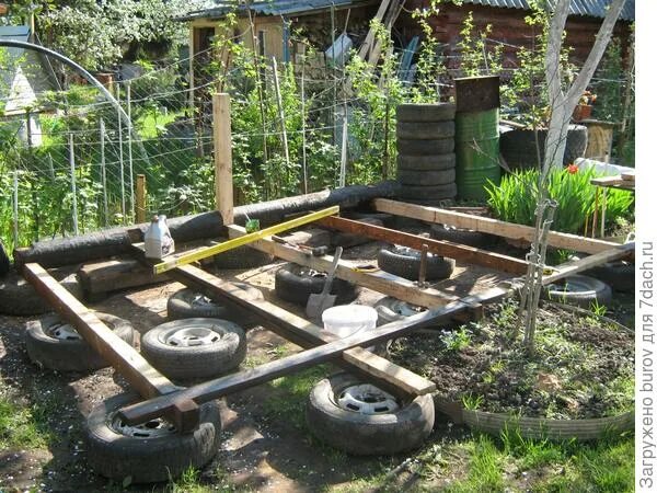 Беседка своими руками из покрышек 30 Eco-Chic Houses Made of 10 Types of Recycled Materials WebEcoist Earthship