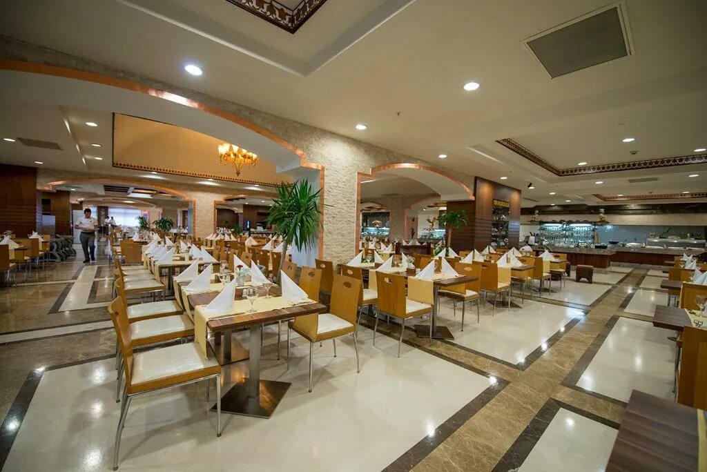Отель crystal family. Кристалл фэмили резорт. Кристалл фэмили белек турция. Crystal family resort spa 5 турция белек. Crystal family resort spa 5.