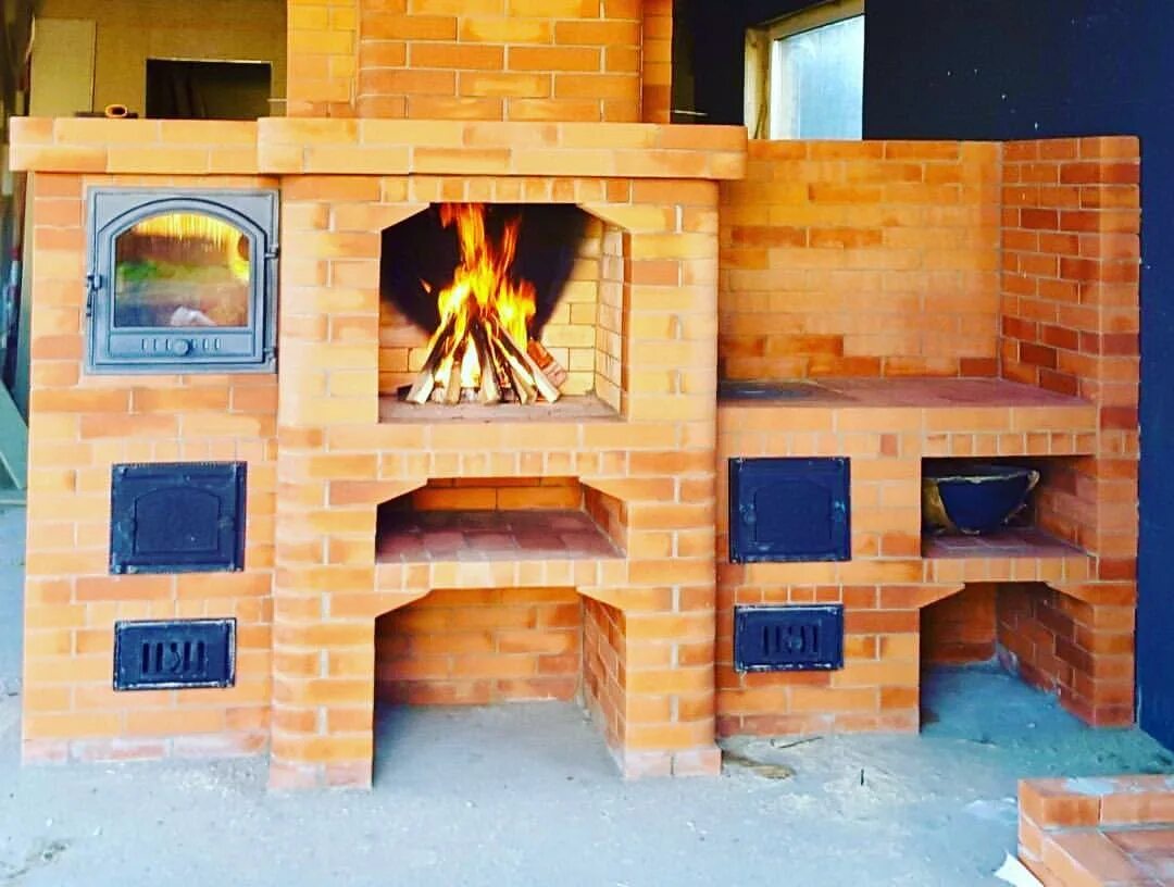 печной магазин. Jotul f 371 advance. печи камины дымоходы магазин. дровяная печь-камин jotul f 373. печь с черным дымоходом.