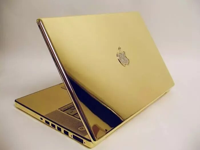 MACBOOK Pro 24 Karat Gold. Голд эпл эпл Голд. Имиджевые Ноутбуки. Золотой ноутбук Apple.