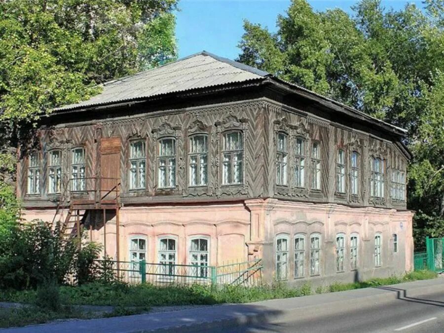 Усадьба любимовка господский дом. Дом 19 значение. Дом 19 значение. Ильинская 49 нижний новгород. Городская усадьба боровск 19 века.