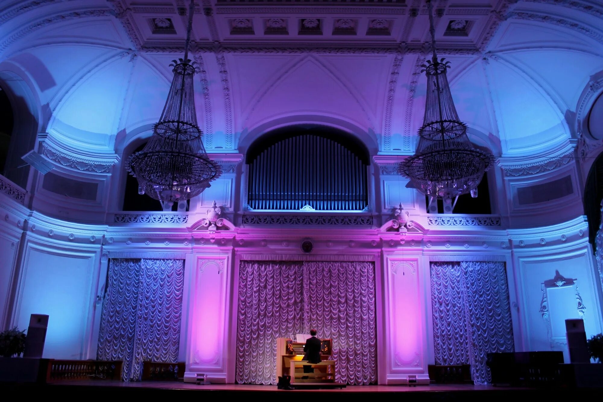 политехнический институт санкт-петербург белый зал. политех спб белый зал. политехнический университет в санкт-петербурге белый зал. белый зал политехнического института спб. белый зал санкт петербург.