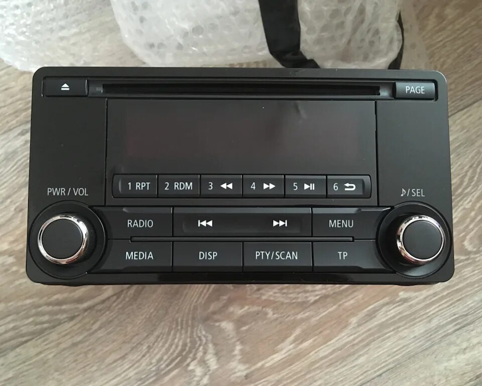 Штатные магнитолы мицубиси. Mitsubishi магнитола 8701а560. Mitsubishi 8701a352 Bluetooth. 8701a562 Mitsubishi. Mitsubishi 8701a631.